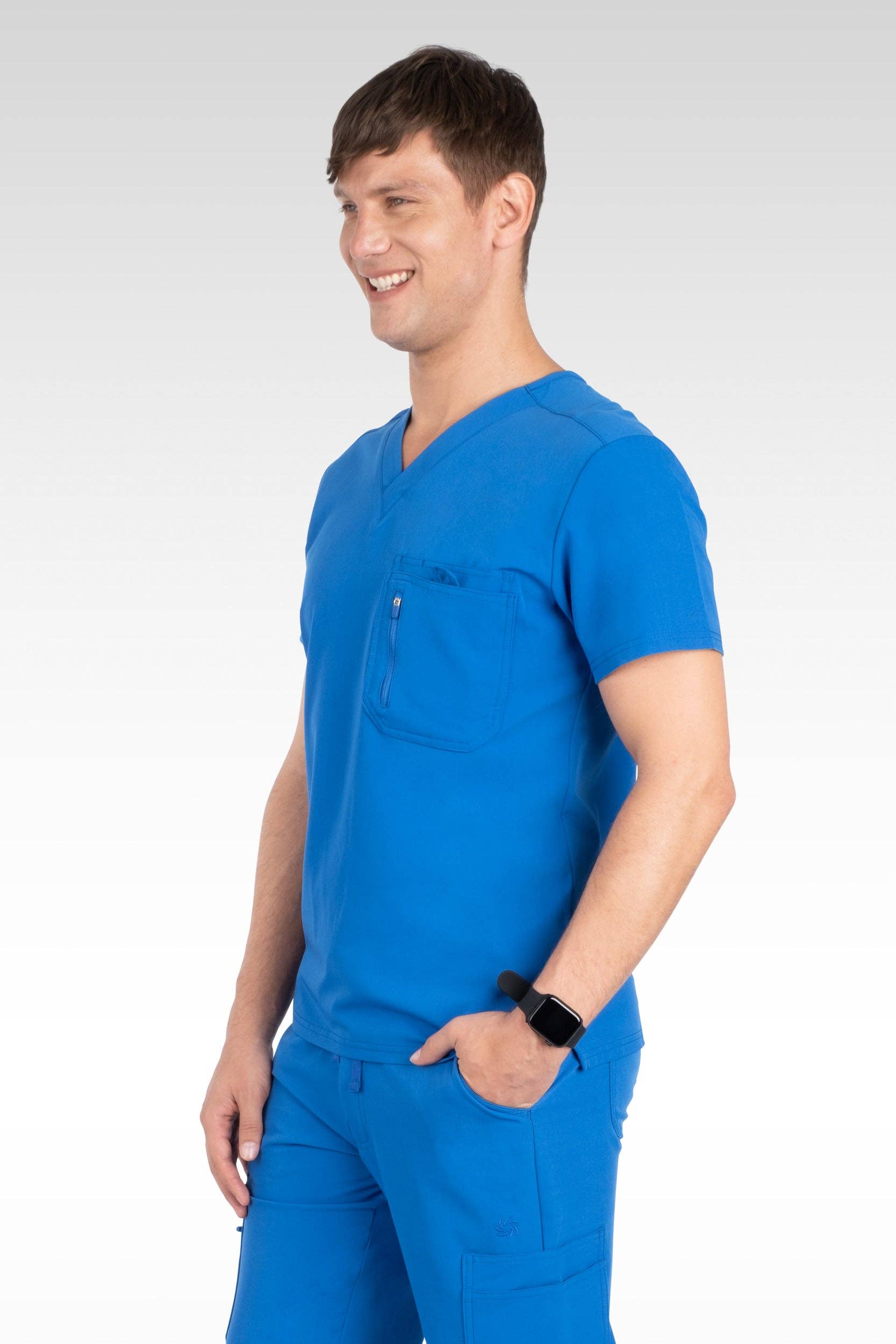 Aura Naturale - Venta al por mayor Uniforme de sanidad - Hombre - Caspian Hombre Clásico Cuello en V con 4 Bolsillos Blusa de Uniforme Médico (95001)26