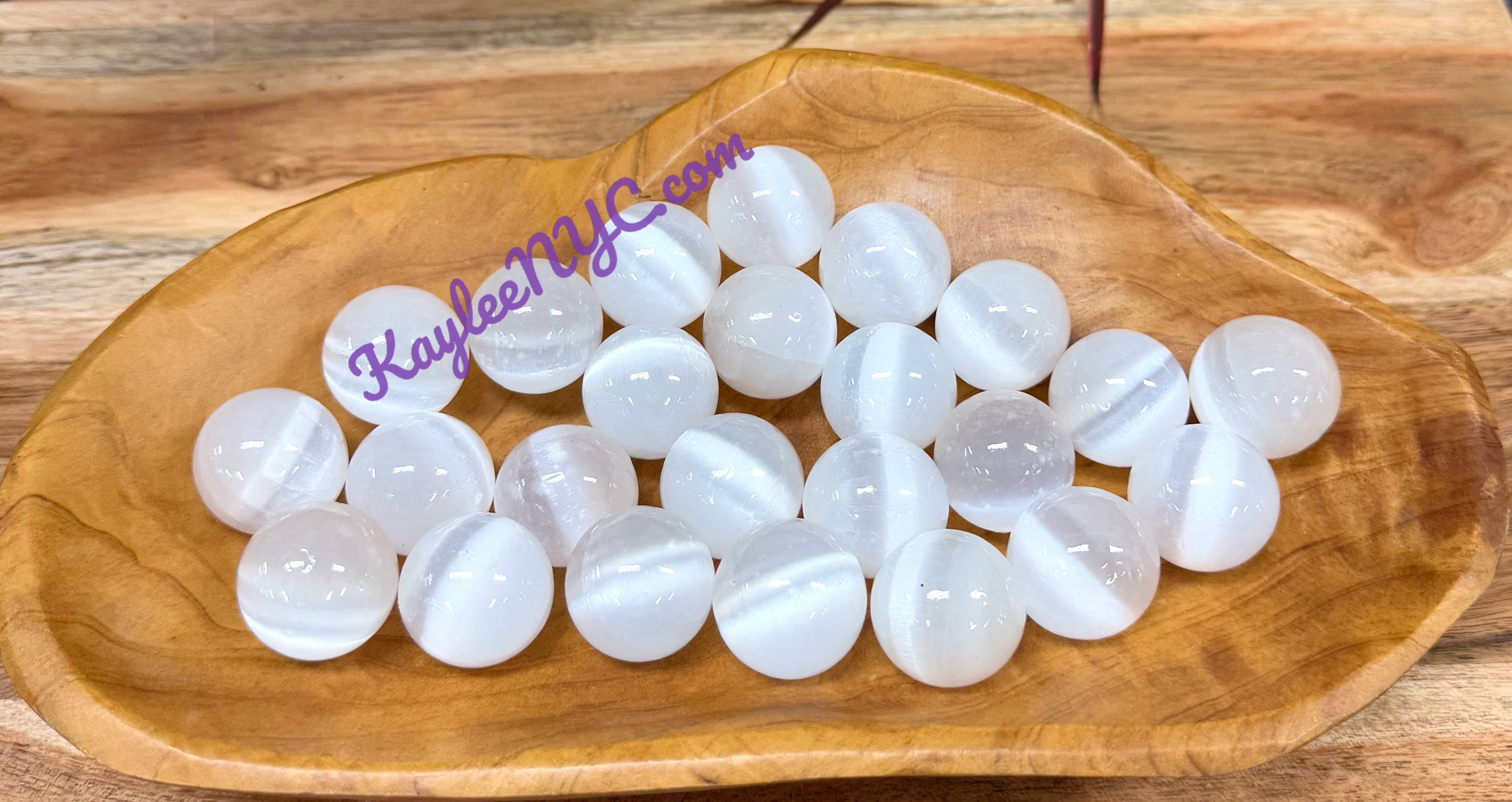 KayleeNYC - Wholesale Spiritual Stone/Crystal - Natural Selenite aks Satin Spar Sphere Crystal 2.5cm1