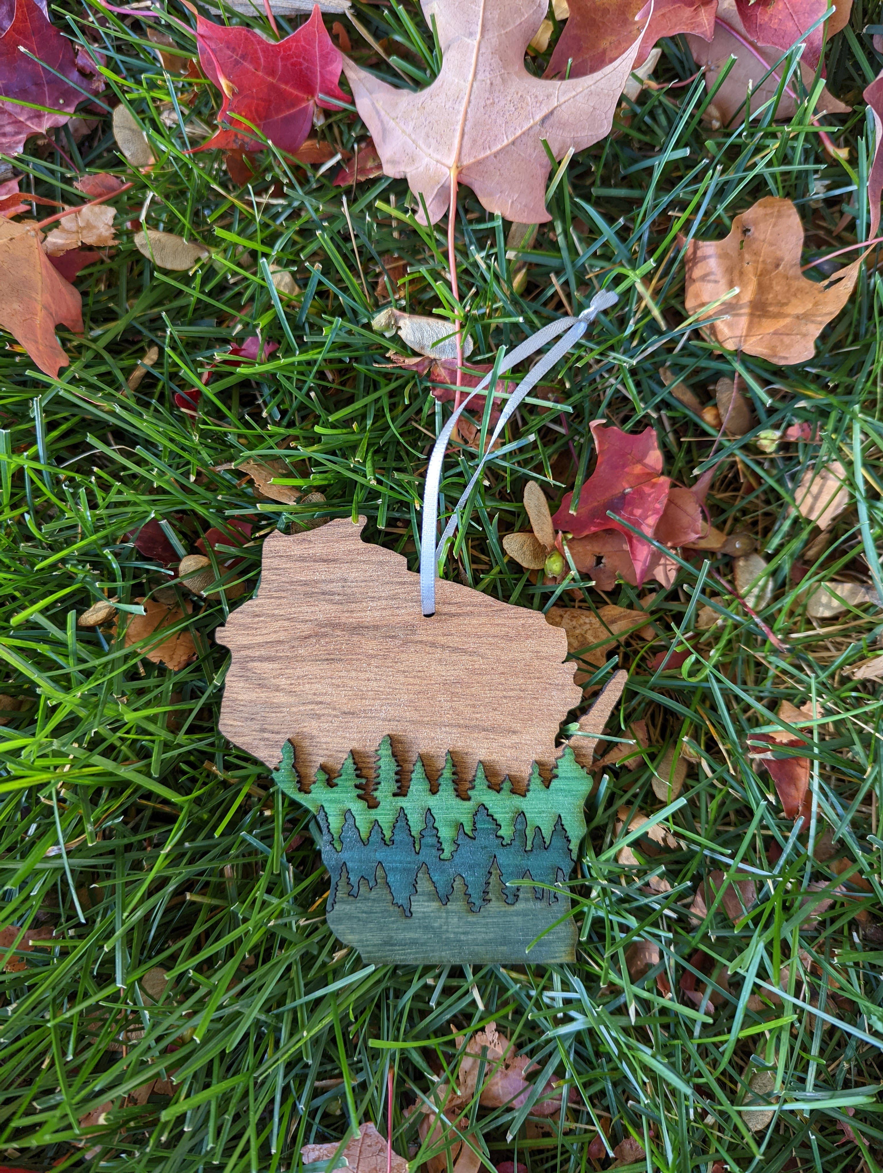 Knit and Nailed - Wholesale Ornament - Wisconin Wood Ornament Art 5" varieties4