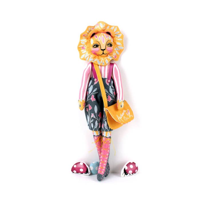 Miss Ella - Wholesale DIY Craft Kit - DIY Dolly Kit - Auroara the Circus Lion Doll1