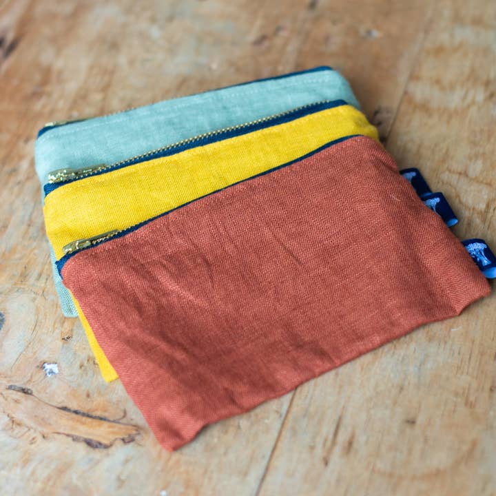 Helen Round - hand printed linen and bamboo wellness - Wholesale Pouch - Women's - Linen Small Pouch6