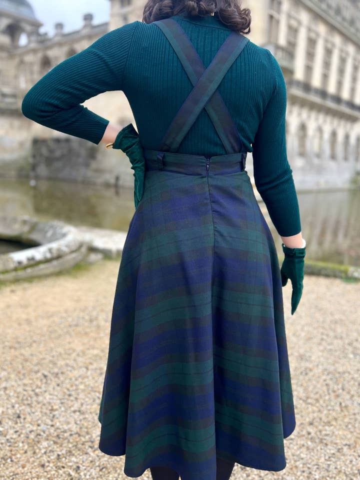 Pivoine Signature - Wholesale Skirt - Women's - Académia Green Tartan Skirt3