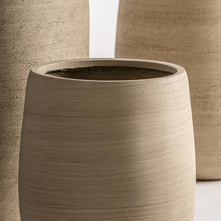 Kodu – Engroshandel Plantekrukke – Sæt med 3 beige keramiske urtepotter i størrelsen 54x54x70cm1