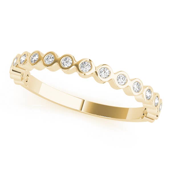 Bague en diamant Half Eternity avec lunette de 14 carats pour la vente par LE Fine Jewelry