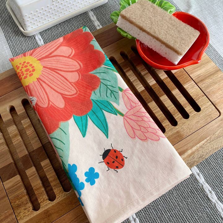 Dream Folk Studio - Wholesale Tea Towel - Bee Garden Linen Cotton Handmade Tea Towel6
