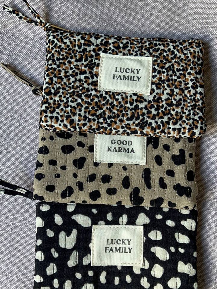 Petit pochette imprimer pour la vente par La Maison Kifi