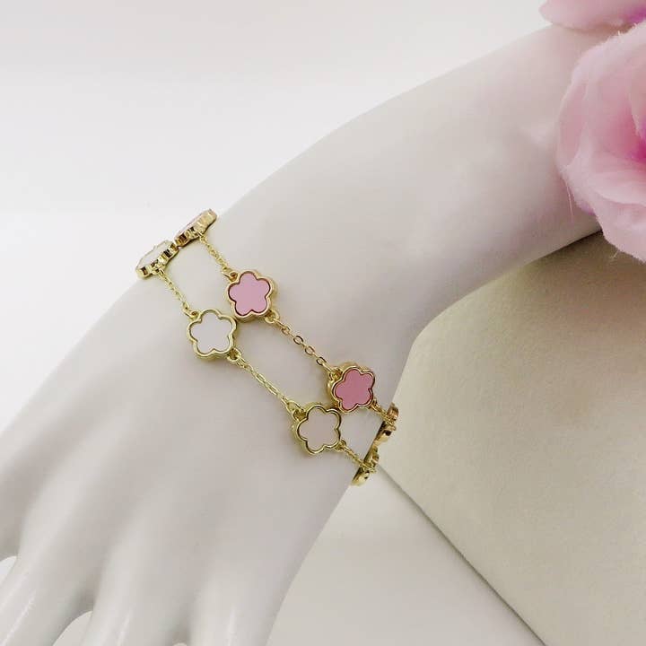 Daemon srls - Venta al por mayor Pulseras de abalorios/colgantes - LILY ~ Pulsera de latón con 5 flores de nácar