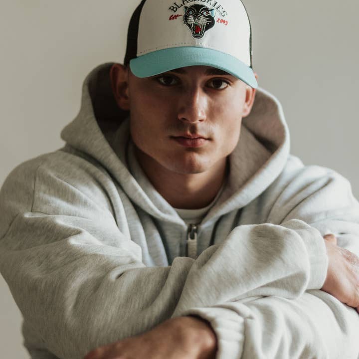 Blackskies - Wholesale Trucker Hat - Unisex - Traditional Tattoo Trucker Cap Panther White-Black-Blue4