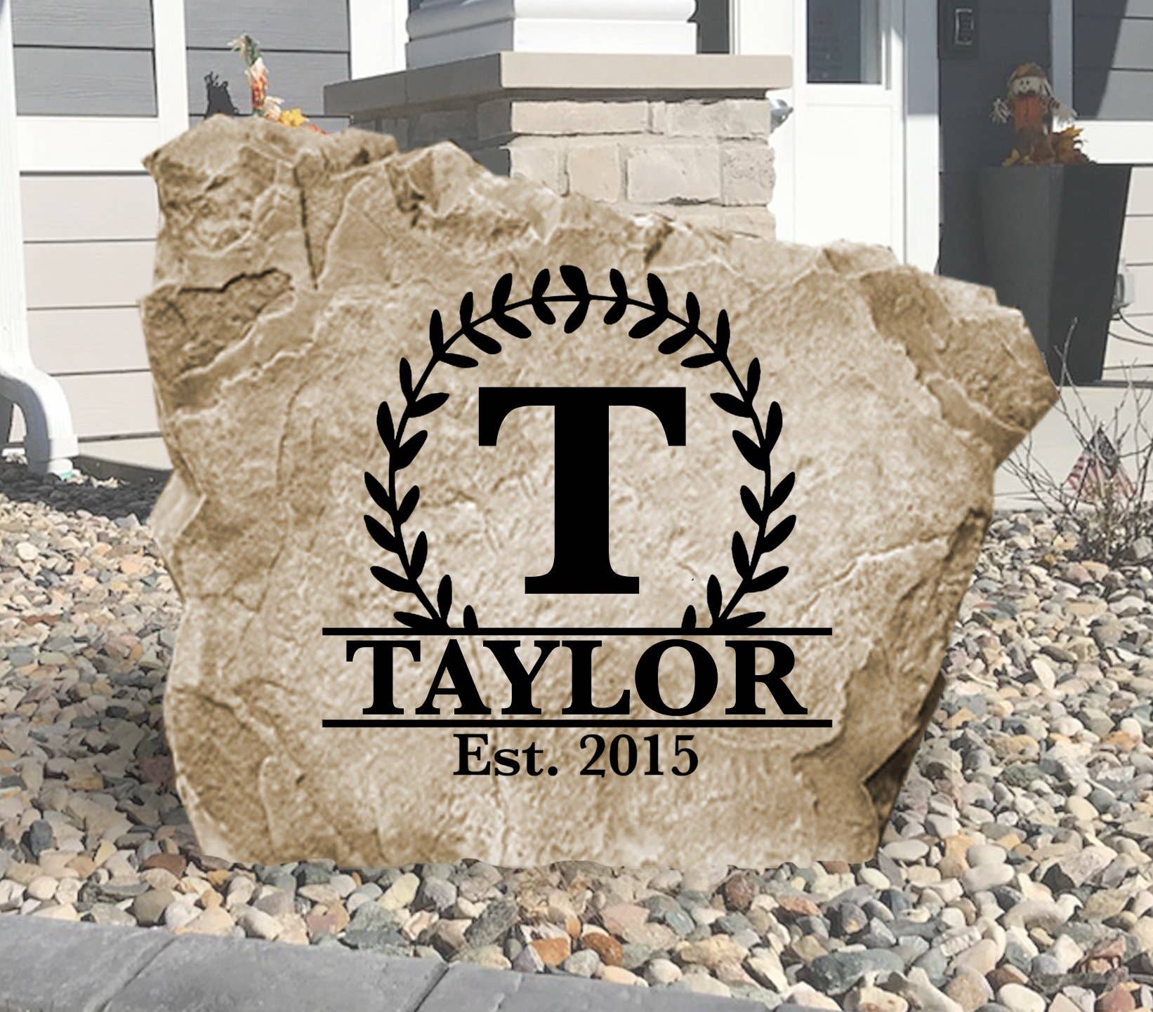 DesignAStone.com - Wholesale Outdoor Ornament/Decor - Vine Monogram Stone w/ Established Date0