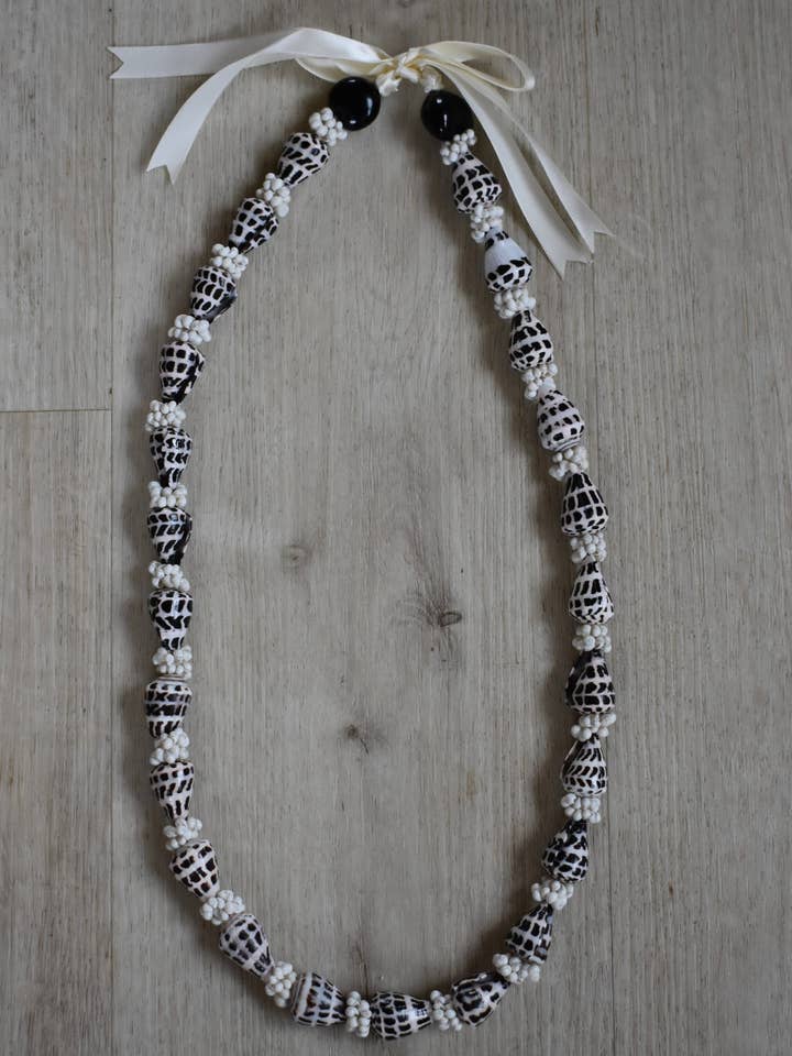 Cône hébreu Lei pour la vente par Revel Sun Hawai'i