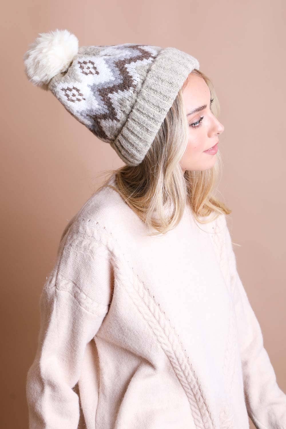 Leto Accessories - Wholesale Beanie - Dames - Klassieke winter pommuts met Shaggy voering8