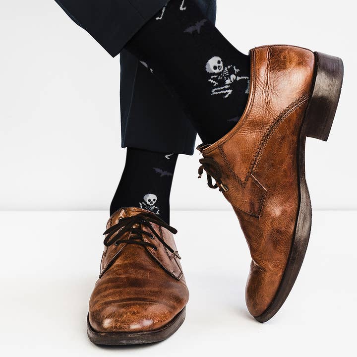 Real Sic - Wholesale Socks - Unisex - Halloween / Horror Funny Skull Socks - Dancing Skeleton3