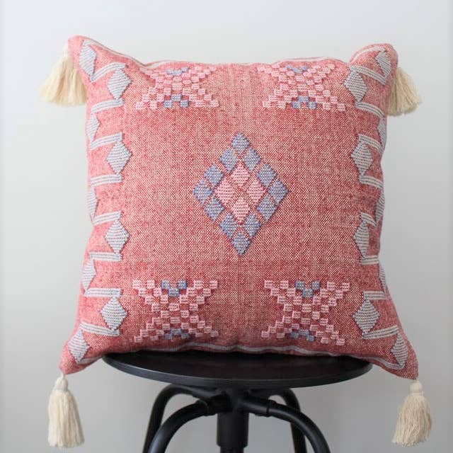 Kozify Decor Inc - Venta al por mayor Funda de cojín - Funda de cojín decorativa de estilo marroquí en rosa1