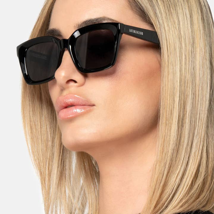 Resonance Sort Solstice solbriller for engroshandel på Faire6