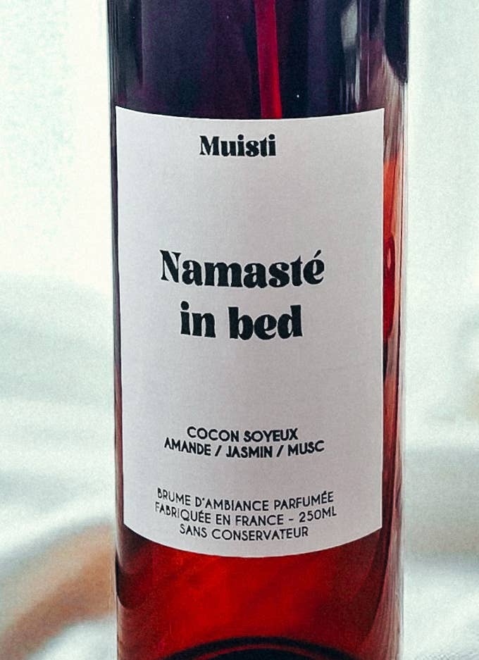 Muisti - Wholesale Room & Linen Spray - Ambient Mist - Namasté in bed2