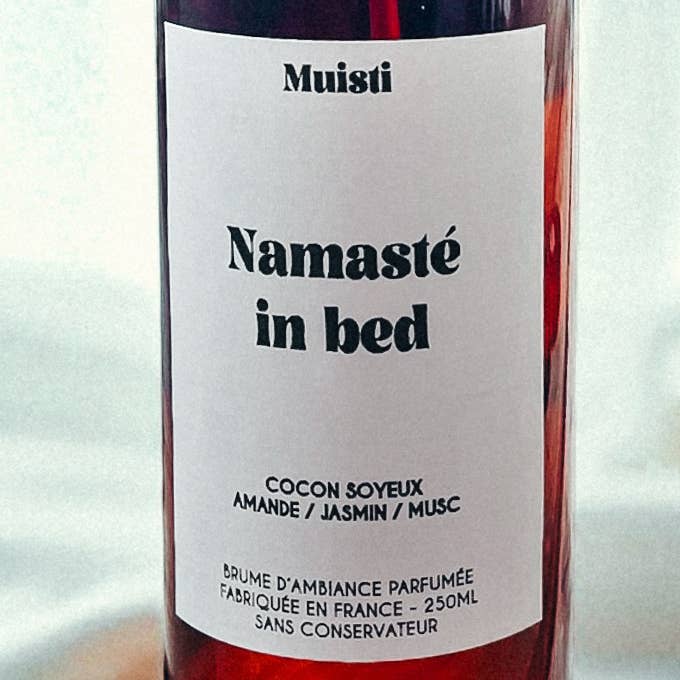 Muisti - Wholesale Room & Linen Spray - Ambient Mist - Namasté in bed2