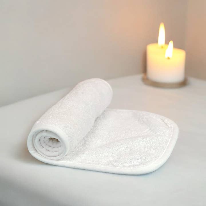 Muslinz - MerryGoRoundUK Ltd - Wholesale Face & body wipes - MuslinZ Bamboo Cotton Facial Towel2