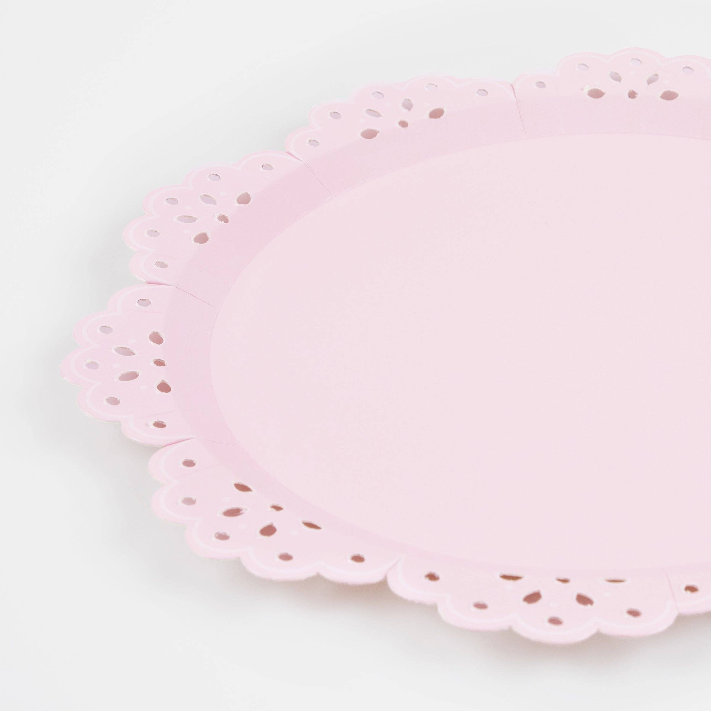 Meri Meri – wholesale Engångsplatta – Broderie Anglaise Spets Multi Sidotallrikar2