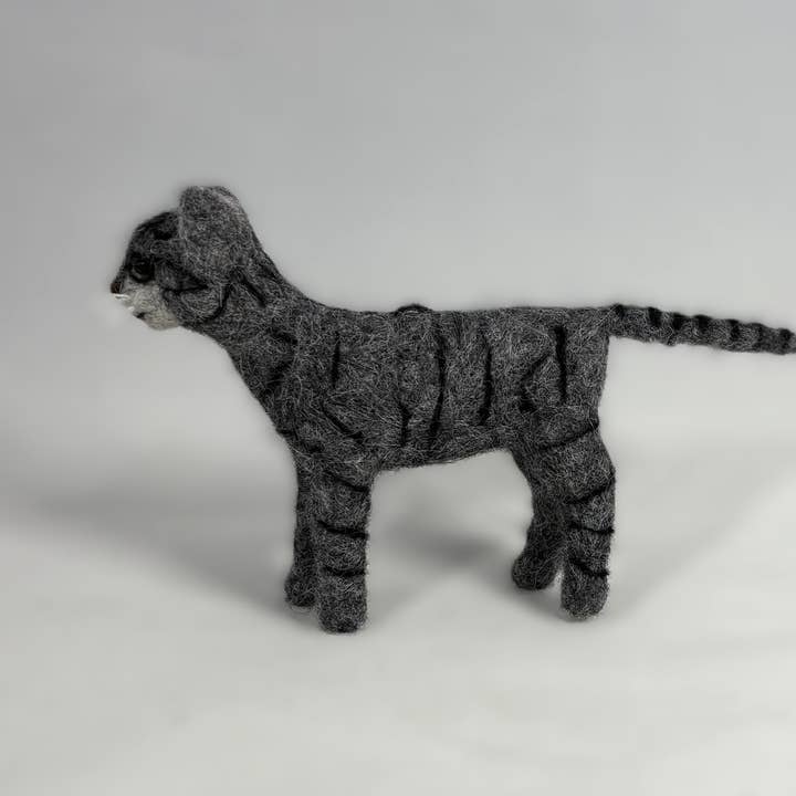 Wool Haus - Wholesale Ornament - Felted Wool Cat Christmas Ornament; Felt Animal Decor1