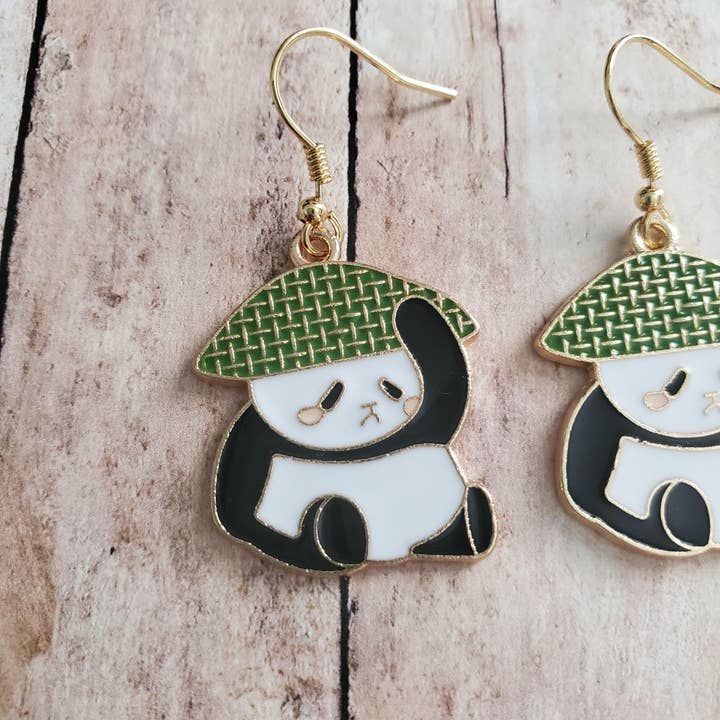 Tots And Tumblers Art - Vente Boucles d'oreilles pendantes - Boucles d'oreilles panda doré7
