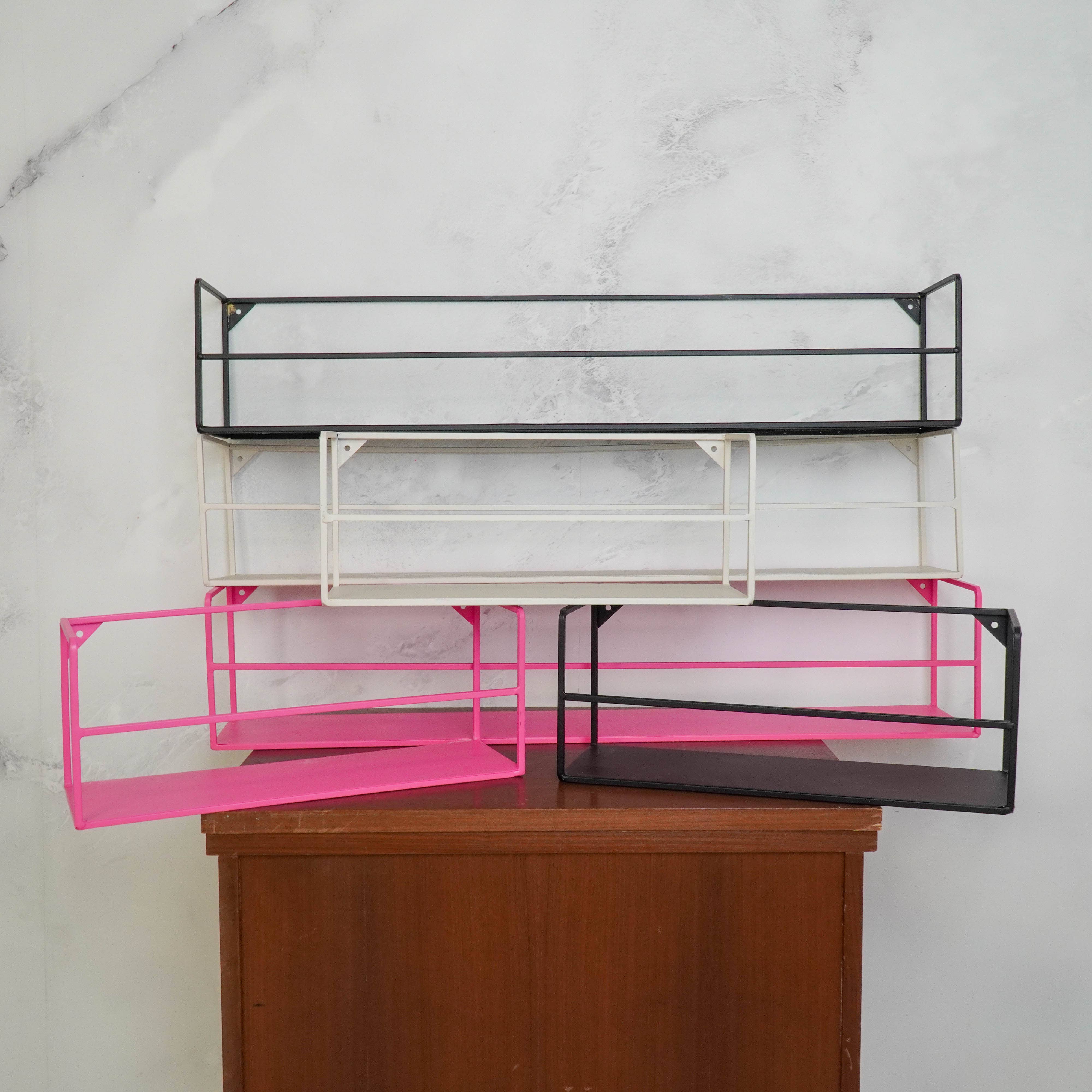 Housevitamin bv - Vendita all'ingrosso Mensole da parete - Set 2 mensole da parete in metallo, rosa neon, dimensioni 40x14x16 cm e 80x14x16 cm3