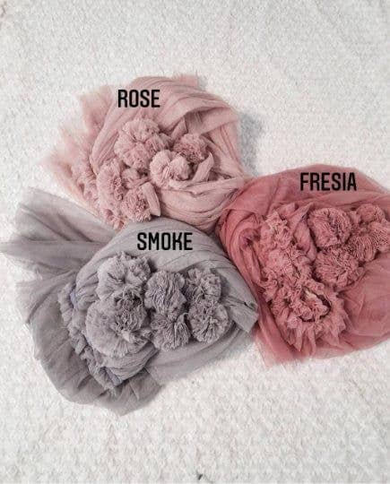 Allbright Kids – Engroshandel Sengehimmel - Børn og baby – Canopy Bed tyl til børnehave. Pom Poms baldakin1