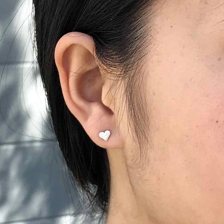 Nina Designs - Wholesale Stud/Post Earrings - Silver, Bronze or Gold Tiny Heart Stud Earrings 5x5mm1