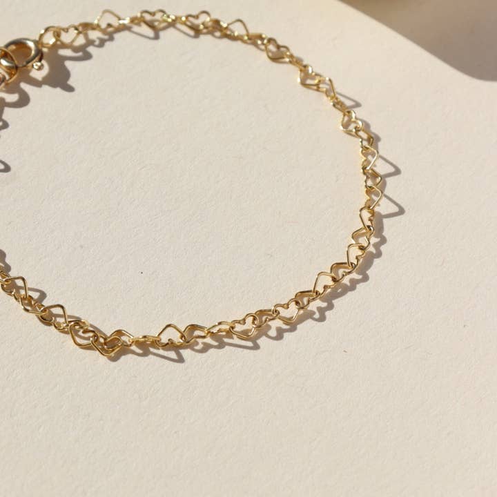 Heart Chain Bracelet I Valentine's Day Jewelry for wholesale by Token Jewelry