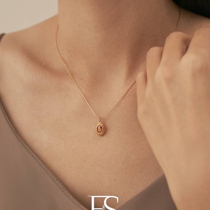 Furano Studio - Wholesale Pendant/Charm Necklace - 18K Gold Vintage Red Ruby Oval Necklace; Crystal Pendant
