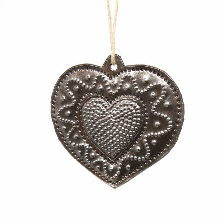 Global Crafts - Wholesale Ornament - Swirly Heart Christmas or Valentine's Ornament