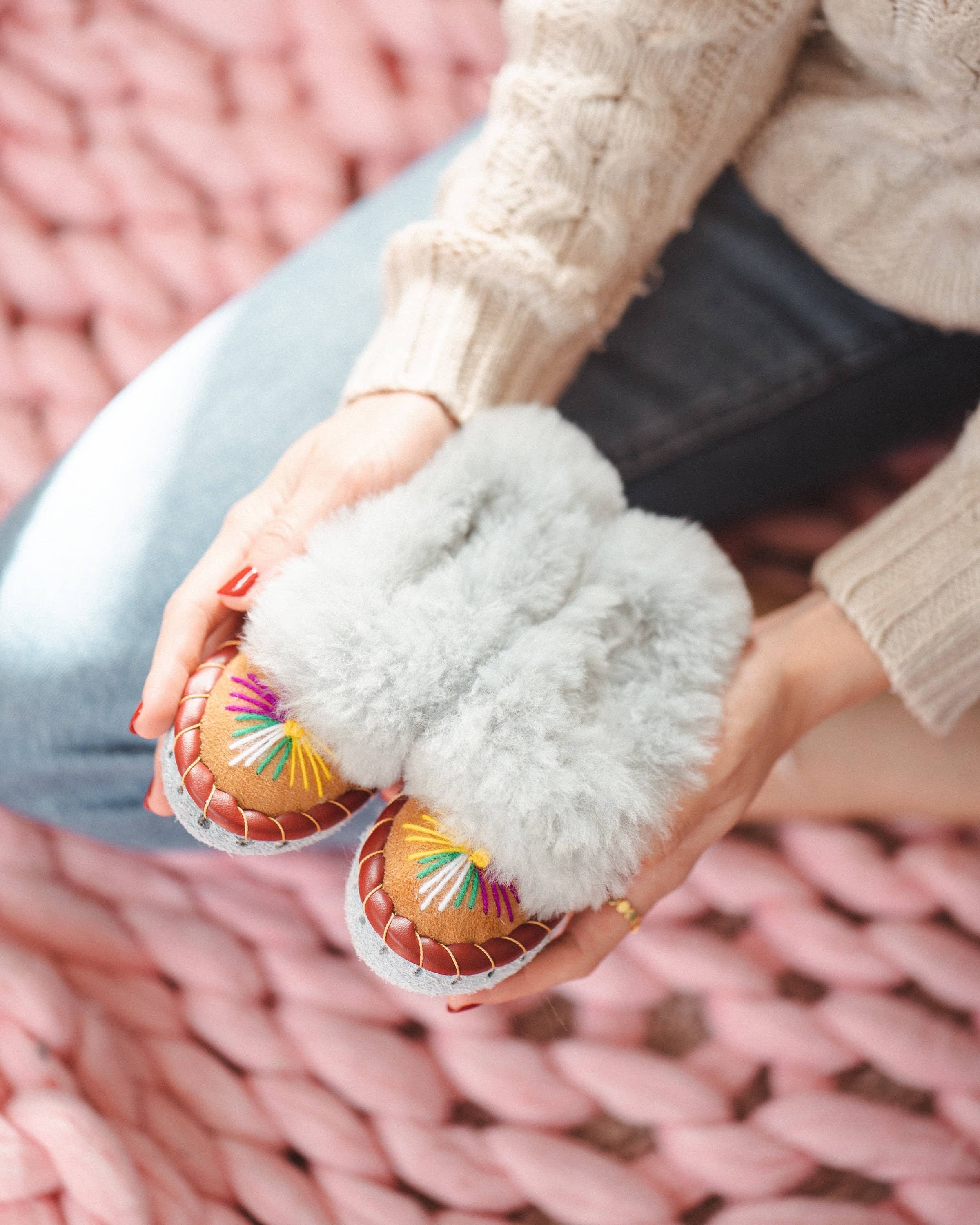 Sheepers SP .Z O.O. – Engroshandel Hjemmesko - Børn – Sheepers børneslippers med heldig overraskelse – varme og hyggelige6