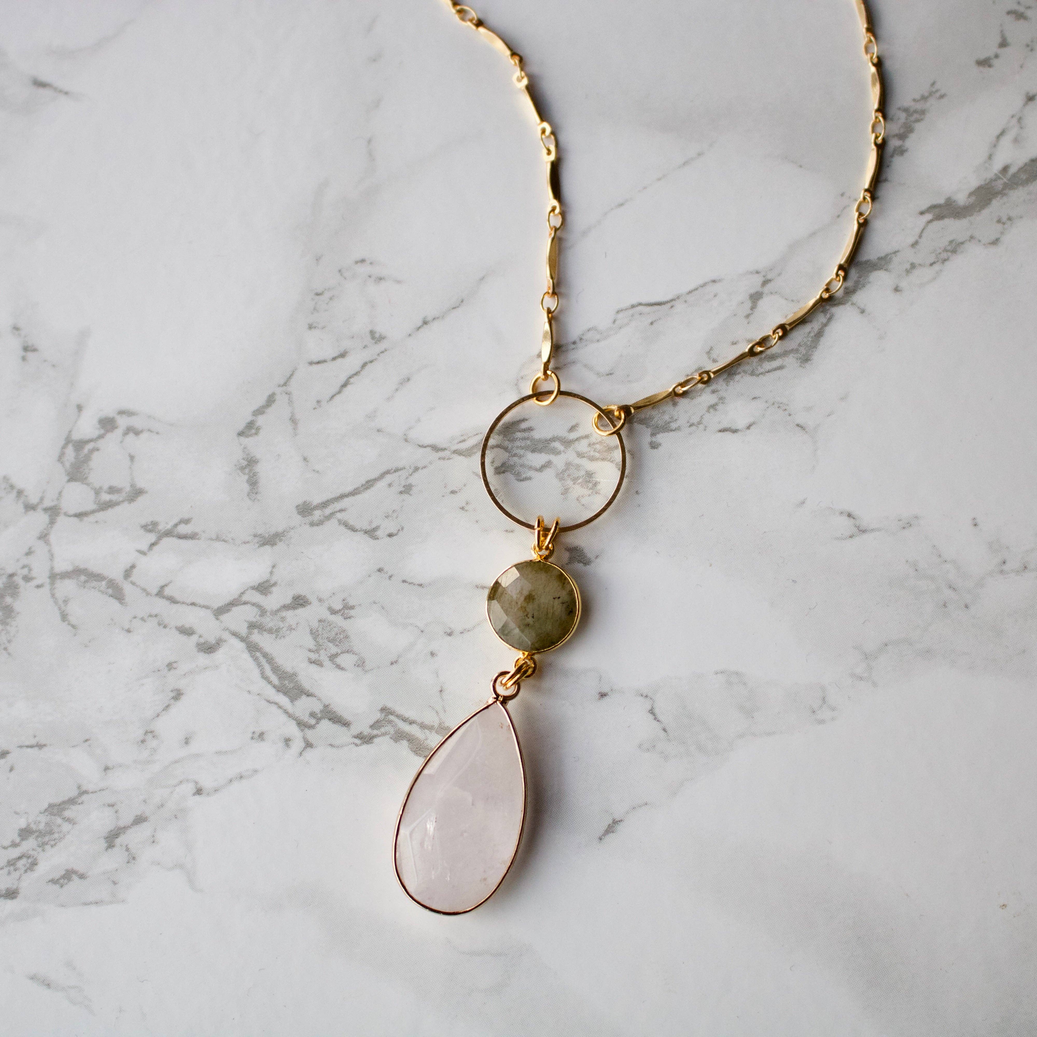 TISH jewelry - Vendita all'ingrosso Collana con ciondolo/pendaglio - Cherice//Collana in quarzo e labradorite2