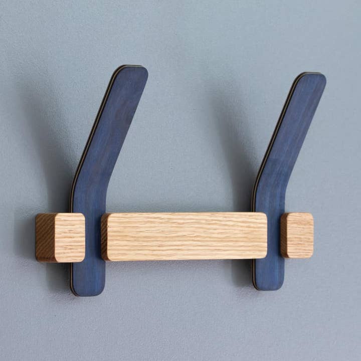 Petit Canopee trä klädhängare för wholesale av Stak Stak