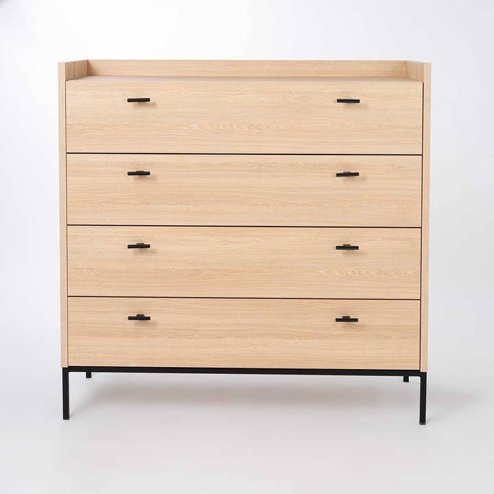Gdeco – Großhandel Schlafzimmermöbel – Kommode mit 4 Schubladen aus 19 mm melaminbeschichtetem Eichenholz4