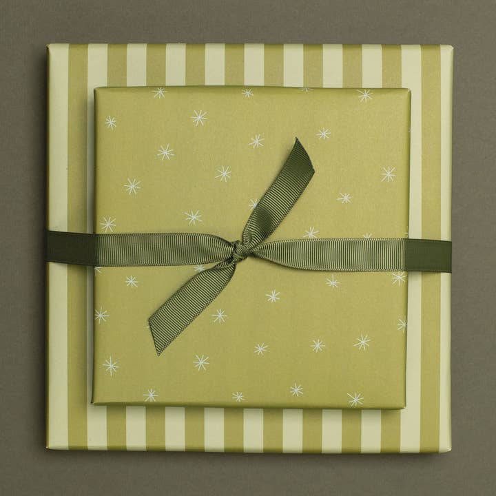Presentpapper Stjärnor & Ränder Grön, dubbelsidig för wholesale av My Pretty Circus