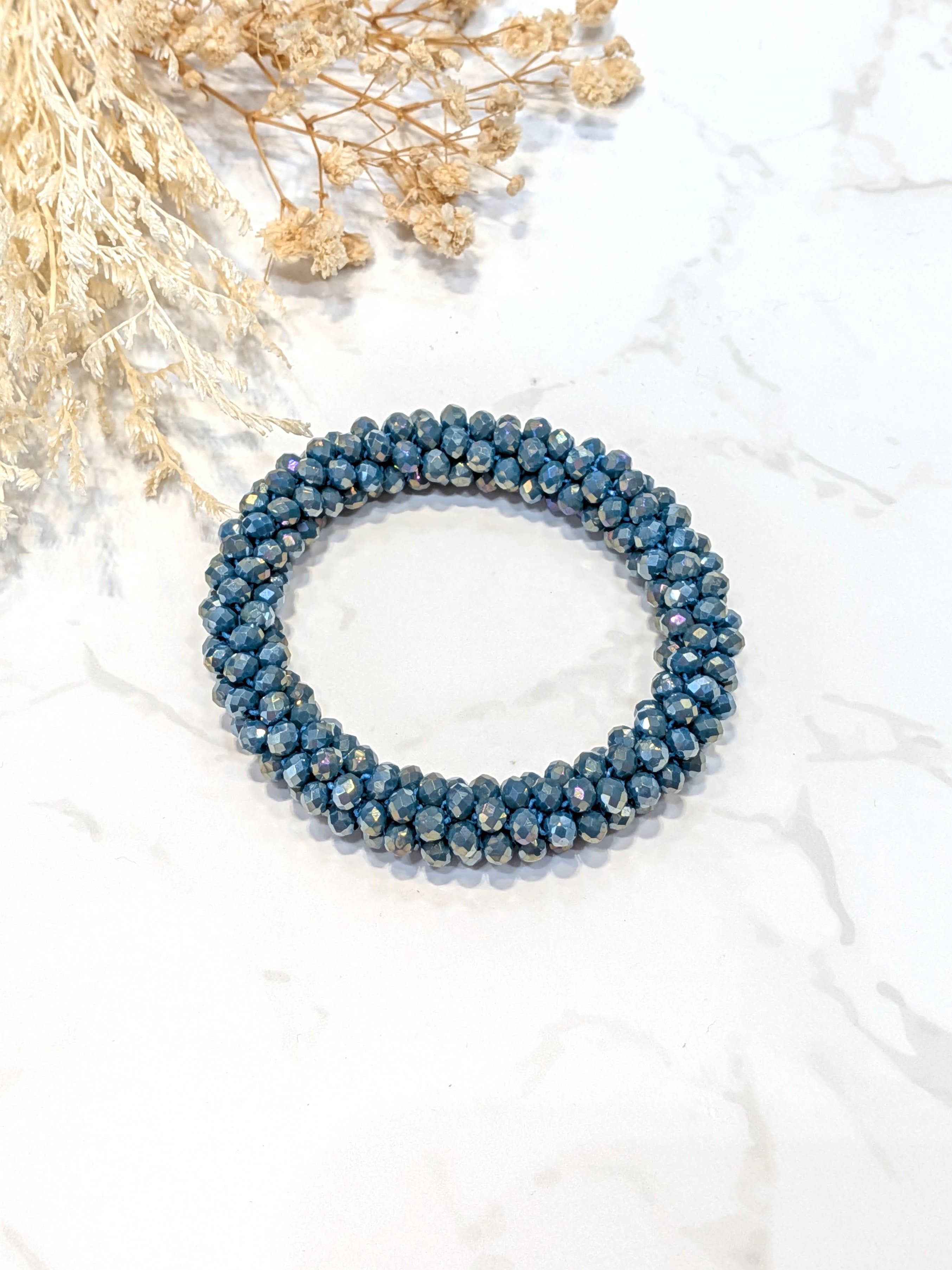 LOLO & YAYA - Wholesale Link & Chain Bracelet - Blue-tone crystal effect bracelet18