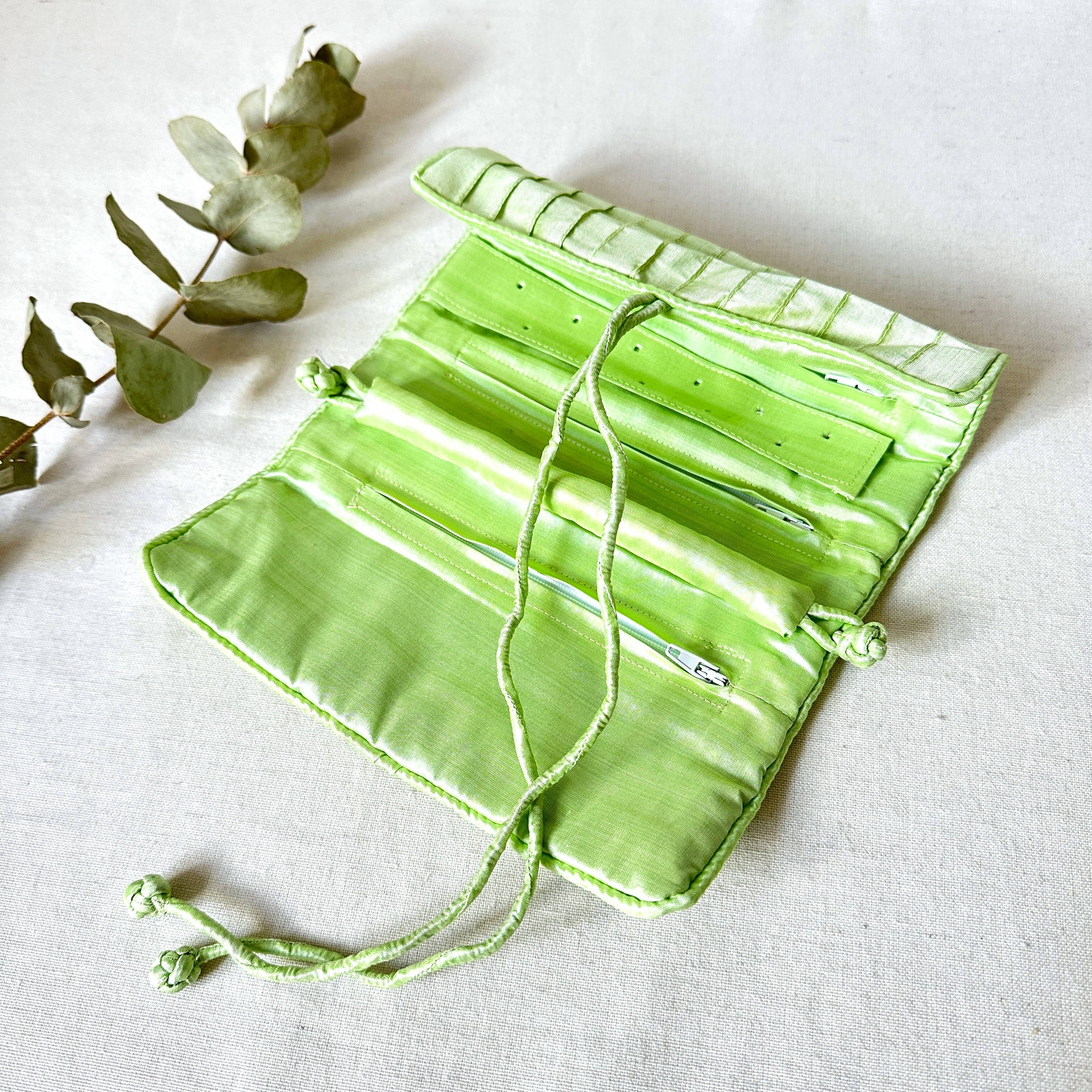 Sophie Silks - Wholesale Jewellery box/organiser - Silk Jewelry Roll11