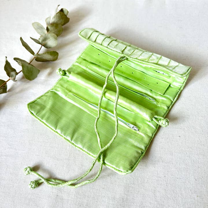 Sophie Silks - Wholesale Jewellery box/organiser - Silk Jewelry Roll11