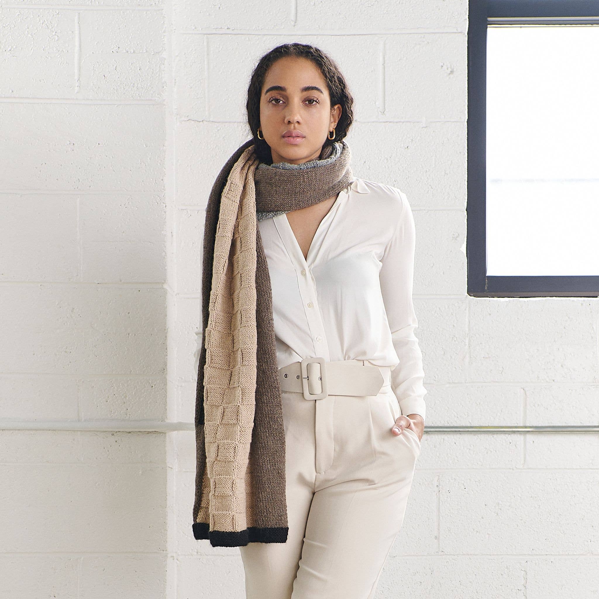 Variously – wholesale Throw blanket – Muhu Hand Knitted Peruvian Alpaca Blanket / Blanket Scarf3