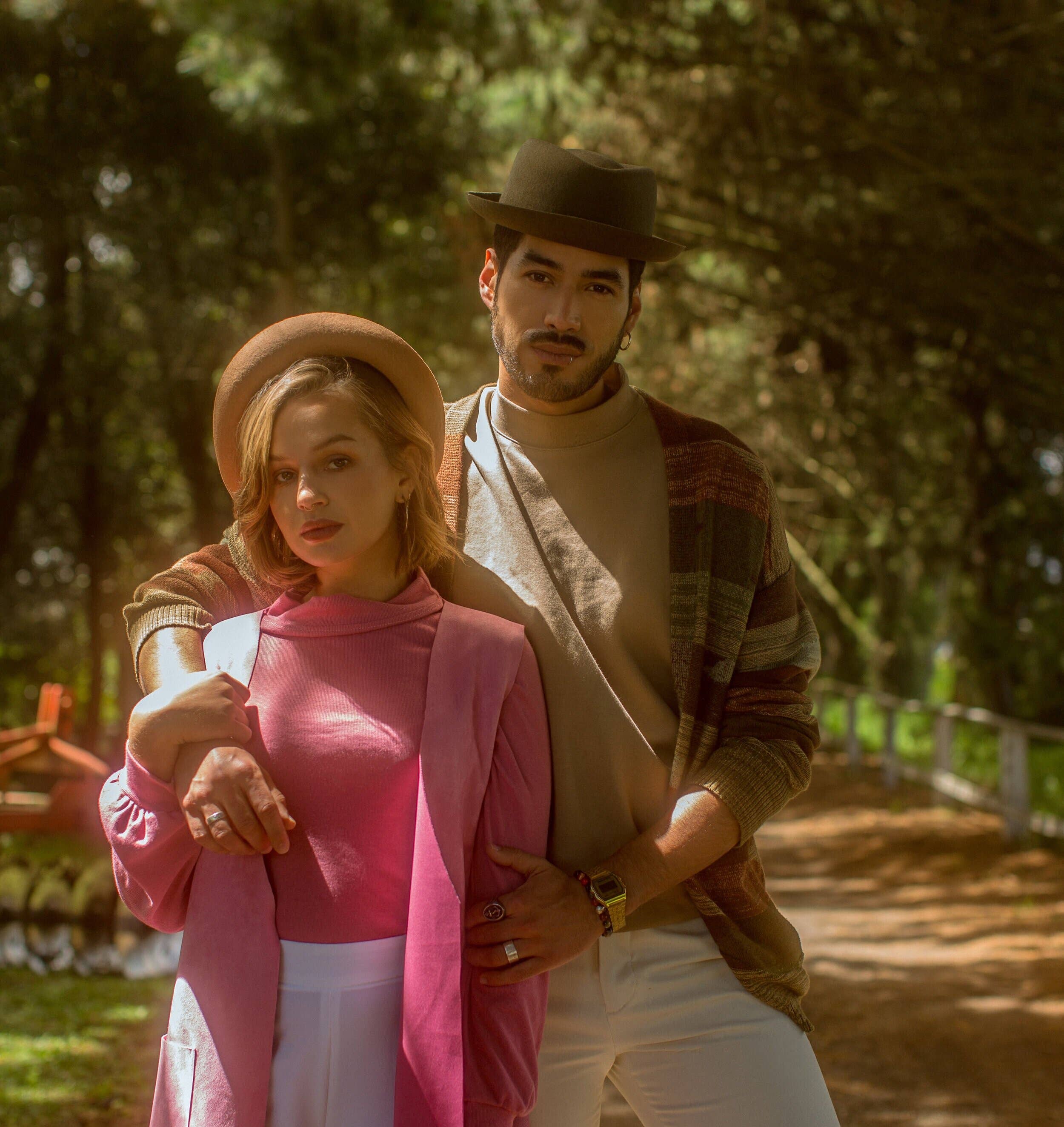 Elegancia Tropical Genuine Panama Hats - Wholesale Fedora - Unisex - Santa Fe Olive Green Urban Felt Hat - Unisex4