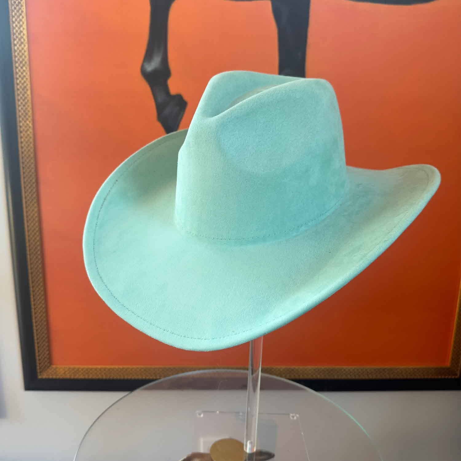 Queens INC - Vente Chapeau de cowboy – femme - Chapeau de cowboy en daim végan avec bord plat rigide12