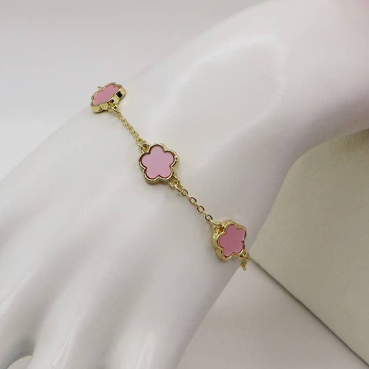 Daemon srls - Venta al por mayor Pulseras de abalorios/colgantes - LILY ~ Pulsera de latón con 5 flores de nácar