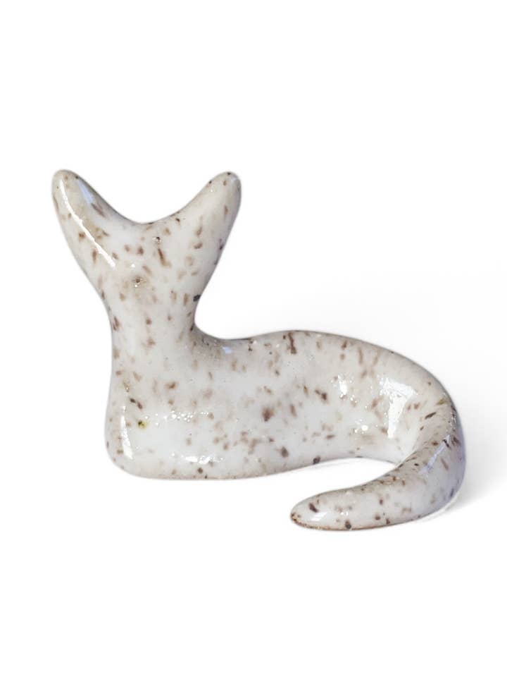 Magisk Verdenspige - Prikket Keramikkat for engroshandel hos Magic World Girl