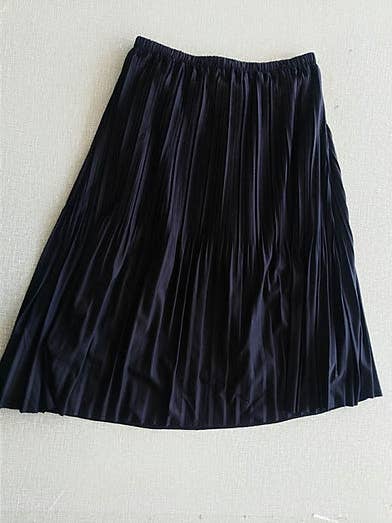 181126 Jupe large, doublée pour la vente par Lou Nardi