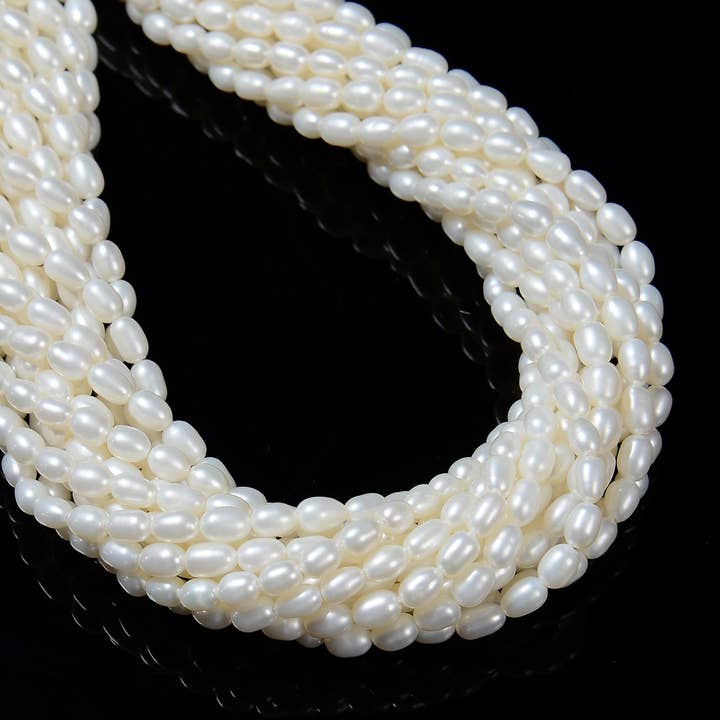 CRCBEADS - Vente Perle - Perles en forme de riz en perles d'eau douce taille 4x5mm brin de 15,5 pouces