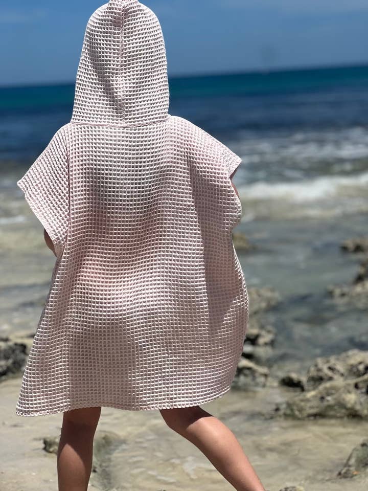 Children's Hooded Towel for wholesale by ULTIMA ONE.