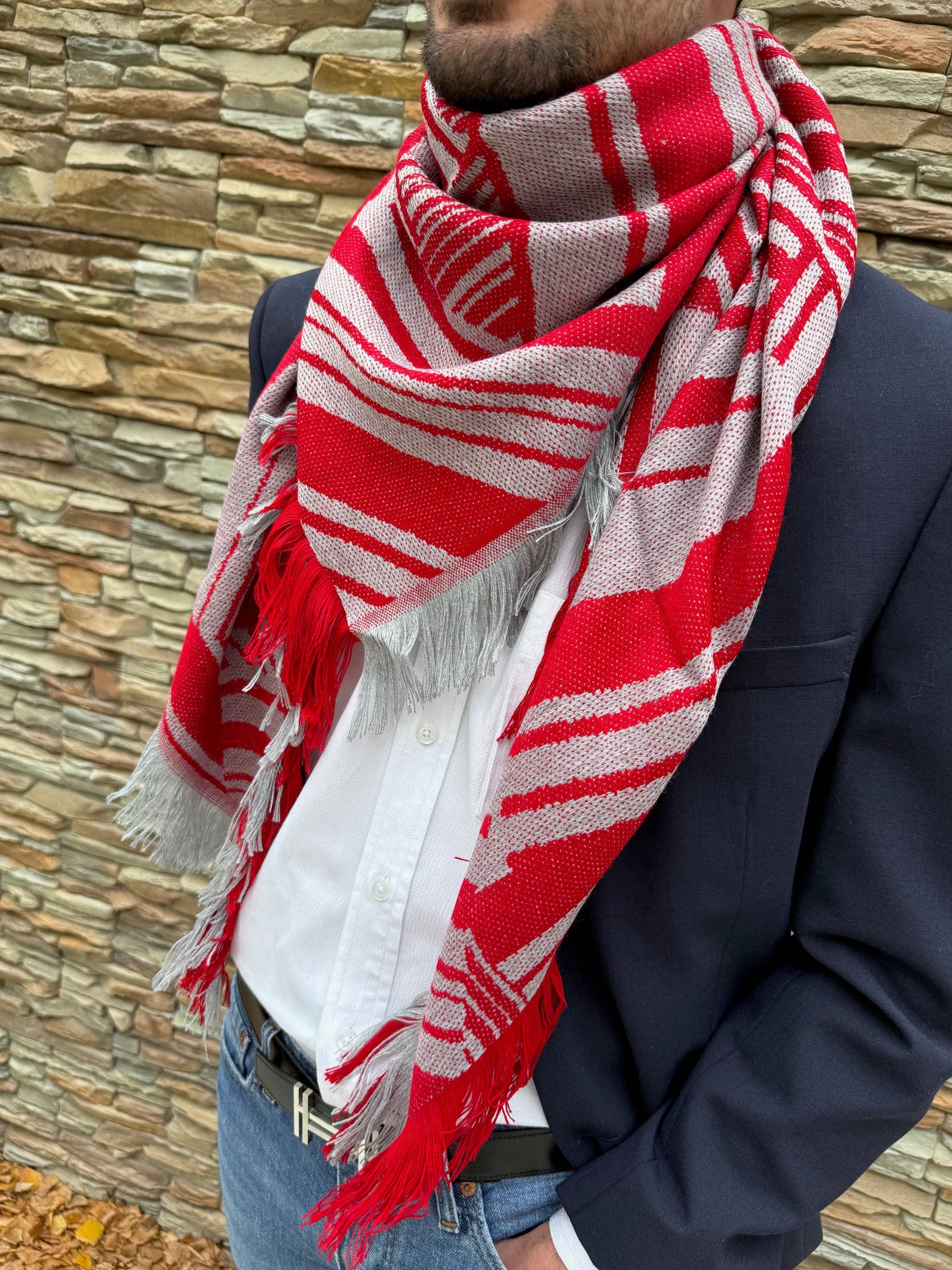 Maison Unik Accessoires - Wholesale Scarf - Unisex - Triangle woven scarf Made in France - Acrylic Wool1