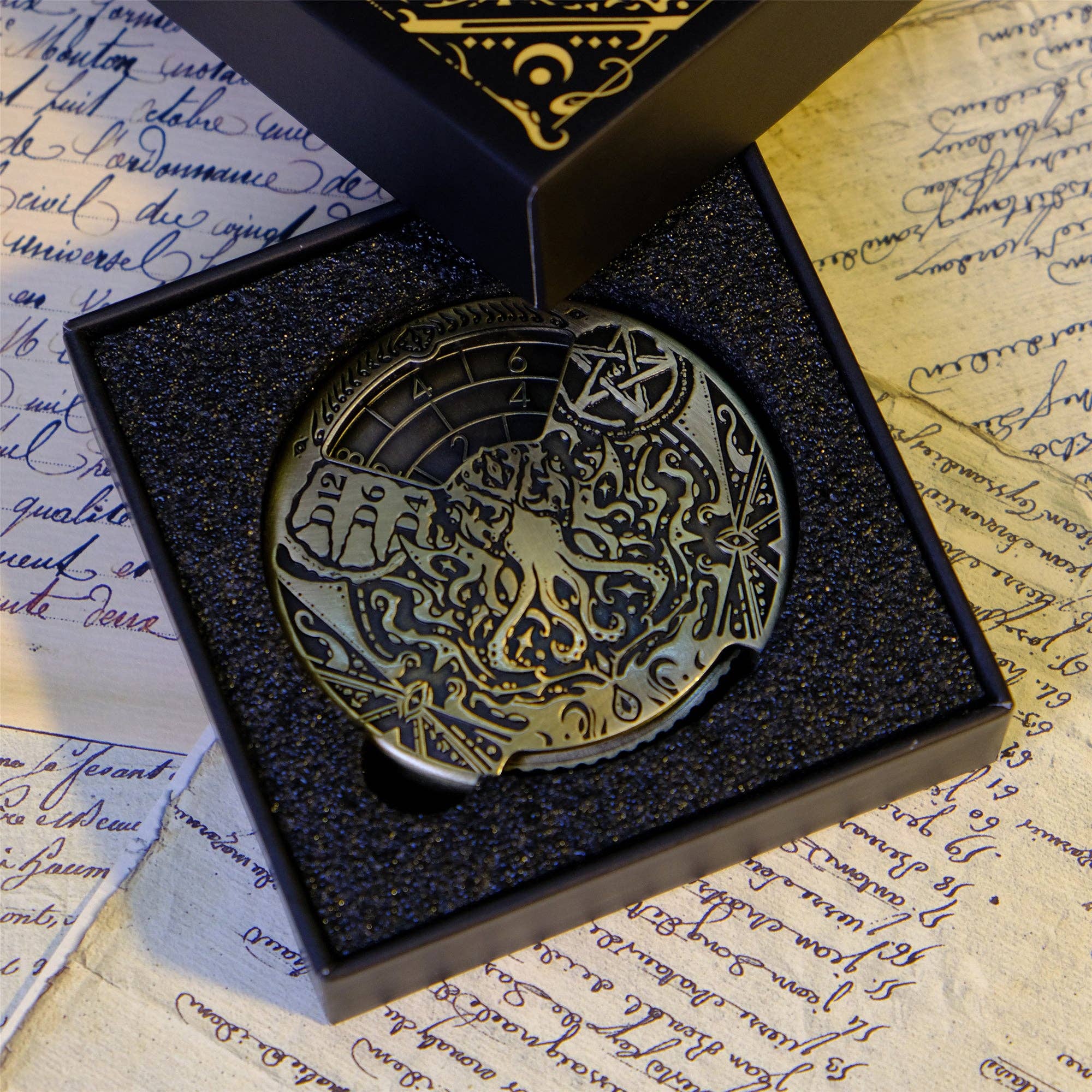 Vermilion Collection - Vendita all'ingrosso Dadi - La Ruota dei Sogni di R'lyeh 7-in-1 Dadi Roulette di Cthulhu7