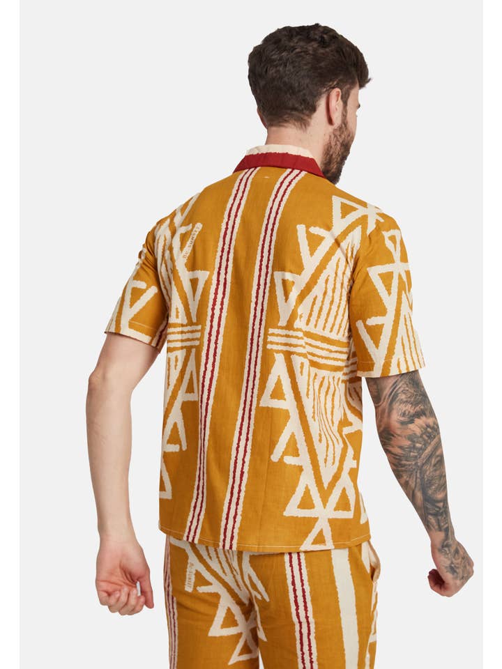 Be Sunset – wholesale Buttoned-down shirt – Men's – Tela Saffron Unisex Shirt