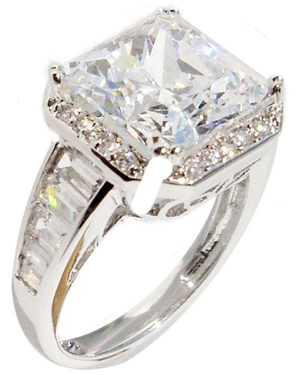 Zirconmania Wholesale Fashion Jewelry - Wholesale Engagement Ring - Ring Zirconite Cubic Zirconia sterling silver ring. 602R713130